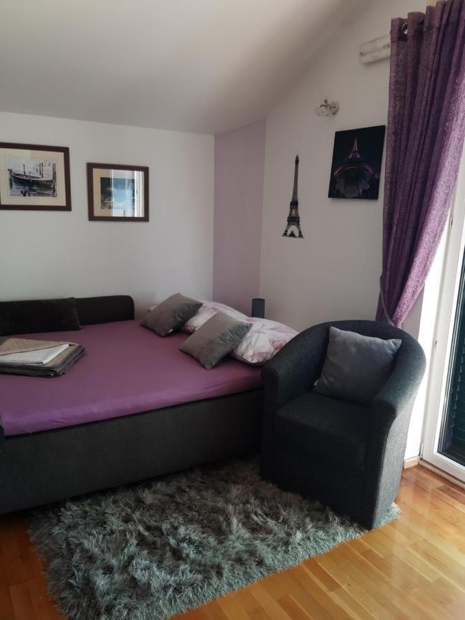Apartments Anita กราดัซ ภายนอก รูปภาพ
